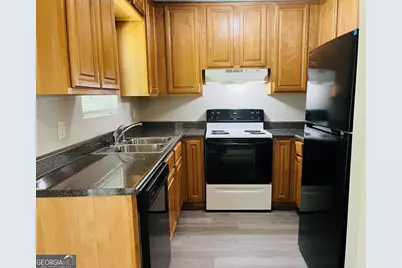 601 Wilburn Avenue #C, Lagrange, GA 30240 - Photo 8