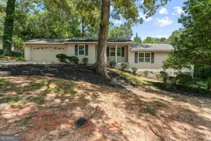 102 Crestwood Cir, Centerville, GA 31028 - Photo 2