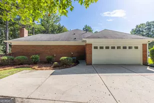 1107 Laurelwood Rd, Columbus, GA 31904 - Photo 8
