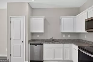 579 Magnolia Cir, Palmetto, GA 30268 - Photo 8