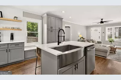 317 Phillips Drive SE, Marietta, GA 30060 - Photo 10