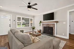 317 Phillips Dr SE, Marietta, GA 30060 - Photo 6