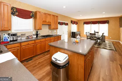 1105 Fountain Crest Drive, Conyers, GA 30013 - Photo 10