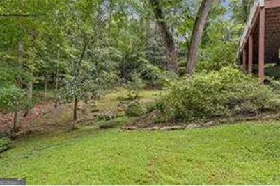 1037 Davis Drive, Sandy Springs, GA 30327 - Photo 8