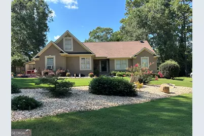 309 Ashford Place, Griffin, GA 30224 - Photo 1