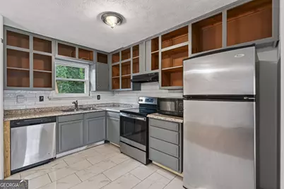 3239 Pine Springs Manor, Decatur, GA 30034 - Photo 10