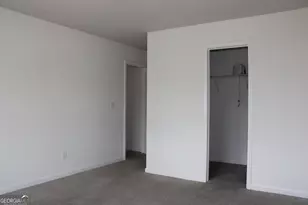 9220 Golfview Cir, Covington, GA 30014 - Photo 18