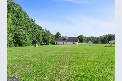 353 John Trammell Road, Grantville, GA 30220 - Photo 2