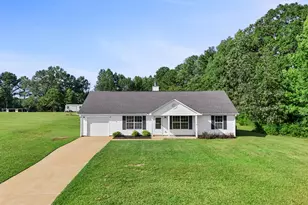353 John Trammell Rd, Grantville, GA 30220 - Photo 4