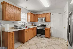 3540 Imperial Hill Dr SW, Snellville, GA 30039 - Photo 10