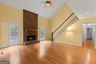 100 Ridgemont Dr, Fayetteville, GA 30215 - Photo 4