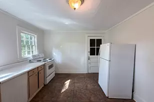 2110 S Lumpkin St, Athens, GA 30606 - Photo 6