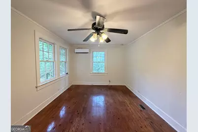 2110 S Lumpkin Street, Athens, GA 30606 - Photo 4