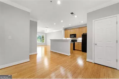 4201 Stratford Commons, Decatur, GA 30033 - Photo 4