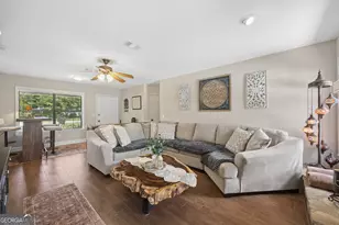 122 N Lake Dr, Brunswick, GA 31525 - Photo 16