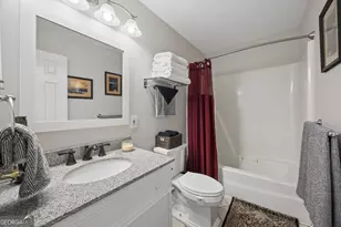 122 N Lake Dr, Brunswick, GA 31525 - Photo 22