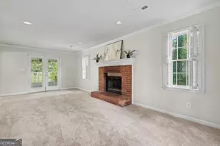 401 Walnut Grove Rd, Peachtree City, GA 30269 - Photo 8
