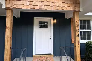 304 Pinewood Dr, Dublin, GA 31021 - Photo 2