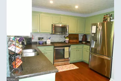 209 Pebble Creek Drive, McDonough, GA 30253 - Photo 10