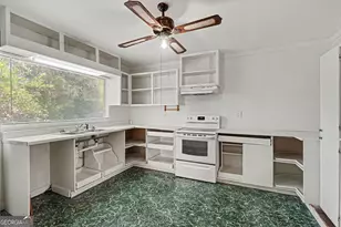 185 Bellview St, Winder, GA 30680 - Photo 10