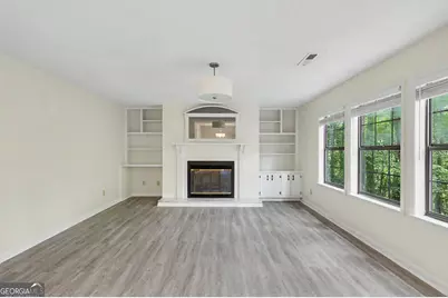 230 Stornoway Drive UNIT #3, Clayton, GA 30525 - Photo 6