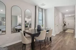 518 Woodcreek Circle SW, Atlanta, GA 30331 - Photo 16