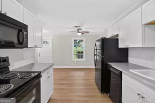 2141 Valley Oaks Dr SE, Smyrna, GA 30080 - Photo 12
