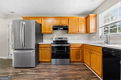 893 Madison Court, Jonesboro, GA 30236 - Photo 10