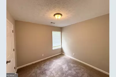 6563 Eastbriar Drive, Lithonia, GA 30058 - Photo 6