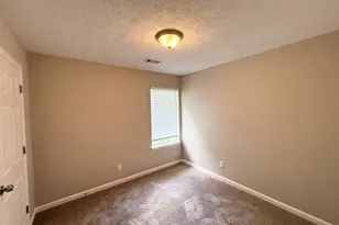 6563 Eastbriar Dr, Lithonia, GA 30058 - Photo 6