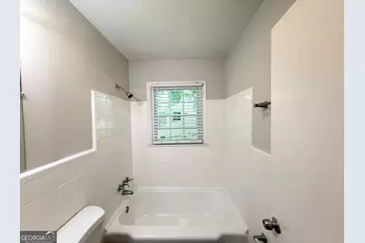 2639 Harmony Way, East Point, GA 30344 - Photo 10
