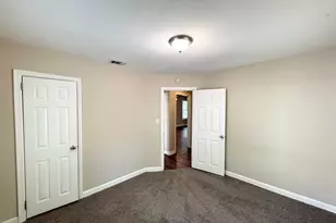 424 Dorsey Rd, Hapeville, GA 30354 - Photo 16