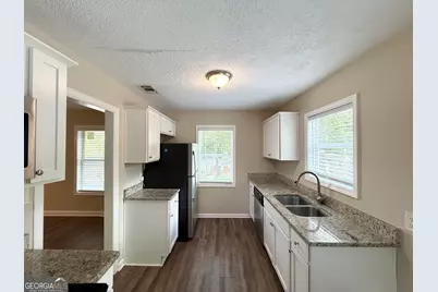 424 Dorsey Road, Hapeville, GA 30354 - Photo 6