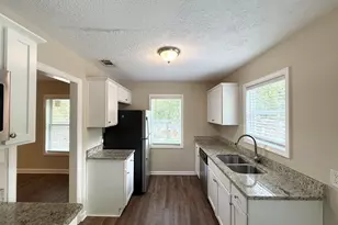 424 Dorsey Rd, Hapeville, GA 30354 - Photo 6