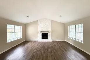 1061 Mainstreet Lake Dr, Stone Mountain, GA 30088 - Photo 6