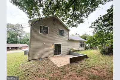 1061 Mainstreet Lake Drive, Stone Mountain, GA 30088 - Photo 24