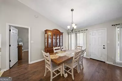 5235 Sterling Trace Court NW, Lilburn, GA 30047 - Photo 8