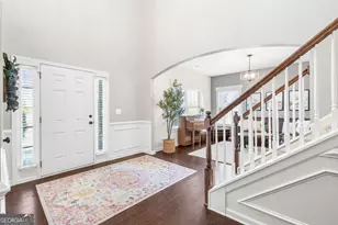 2030 Boxwood Ln, Canton, GA 30114 - Photo 6