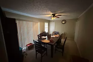 856 Virginia Ct, Conyers, GA 30094 - Photo 4