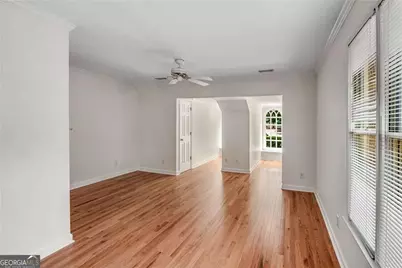 448 Ivy Park Lane NE, Atlanta, GA 30342 - Photo 24