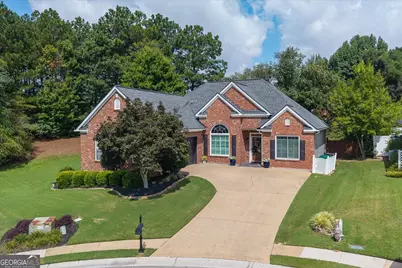 222 Meadow Run, Carrollton, GA 30116 - Photo 2