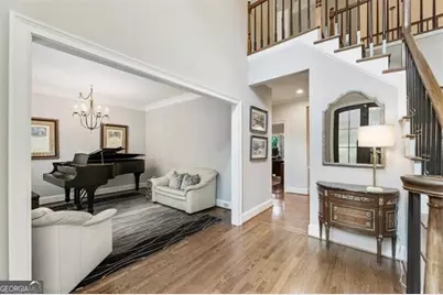 2640 Coachmans Circle, Alpharetta, GA 30022 - Photo 6