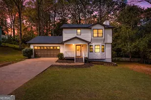 976 Walnut Dr, Lawrenceville, GA 30044 - Photo 1