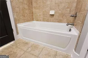 221 Semel Cir NW, Atlanta, GA 30309 - Photo 30