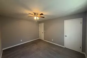 125 S Meadowcliff Cir, Carrollton, GA 30116 - Photo 14