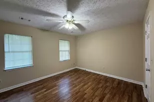 206 Lisa Ct, Hampton, GA 30228 - Photo 6