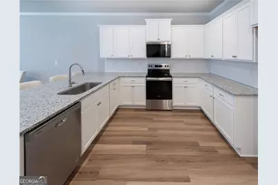 5525 Leyland Drive #83, Flowery Branch, GA 30542 - Photo 2