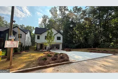 5028 Hidden Branch Drive, Buford, GA 30518 - Photo 2