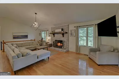 303 River Point Road, Martin, GA 30557 - Photo 6