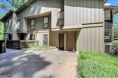 2602 Cumberland Court SE, Smyrna, GA 30080 - Photo 2